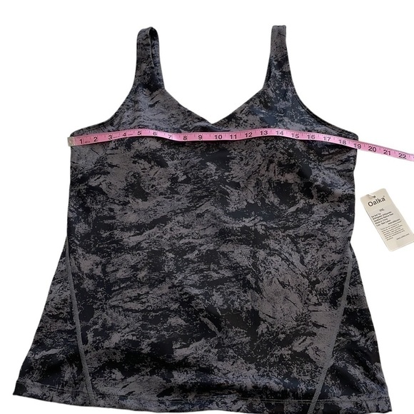 Oalka Workout Tank Top - Size XXL - Picture 7 of 9